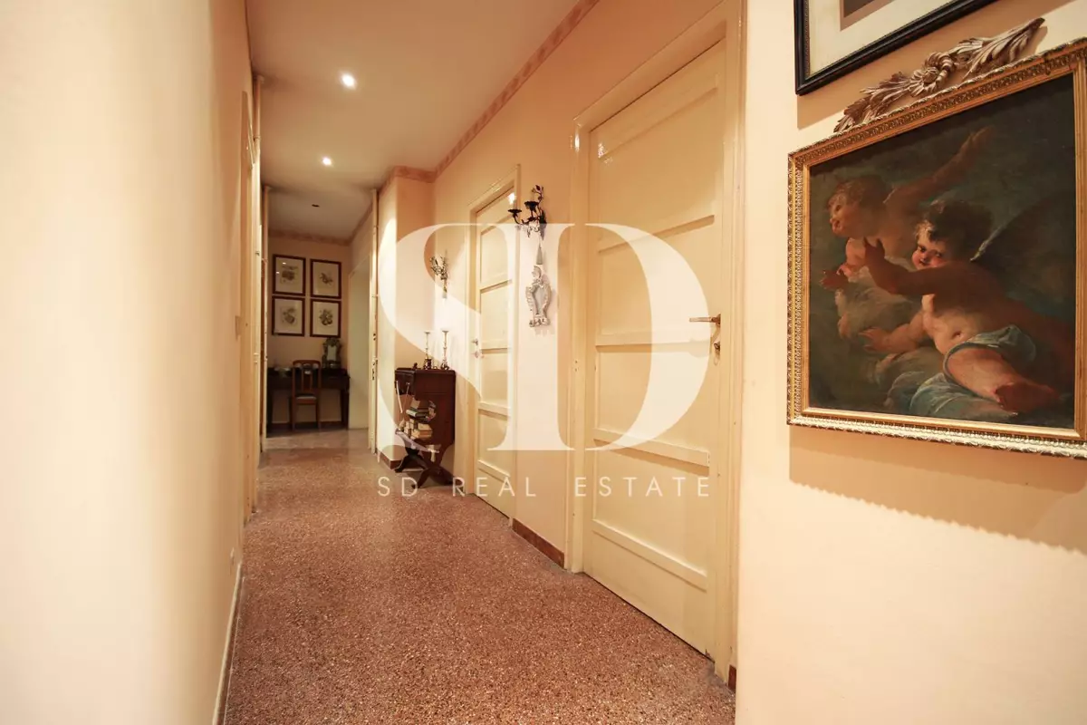 PARIOLI - Piazza Euclide