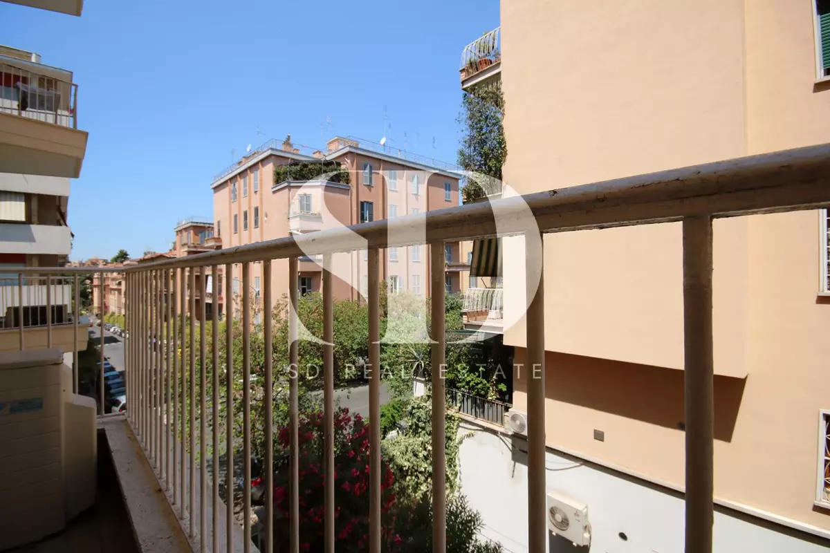 MONTEVERDE VECCHIO - Via Giacinto Carini