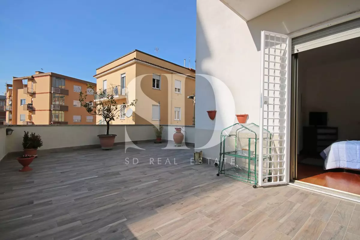 Appartamento bilocale in perfette condizioni e con 2 terrazze godibili