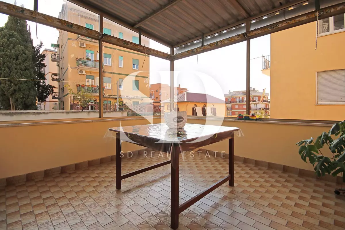 Appartamento bilocale in perfette condizioni e con 2 terrazze godibili