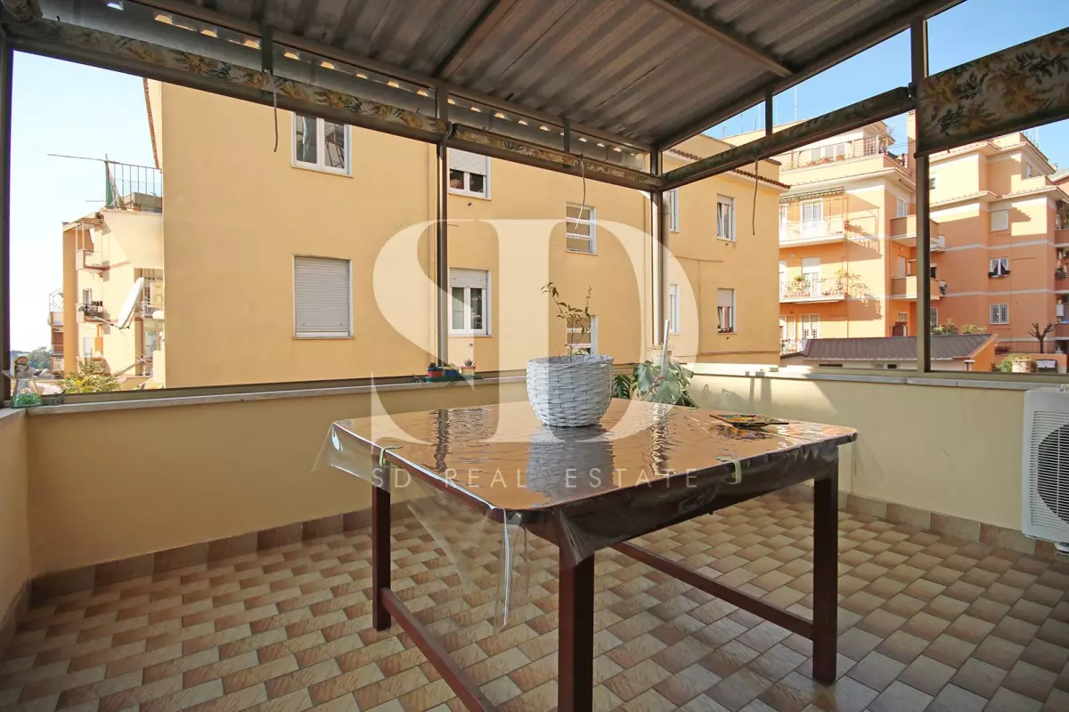 Appartamento bilocale in perfette condizioni e con 2 terrazze godibili