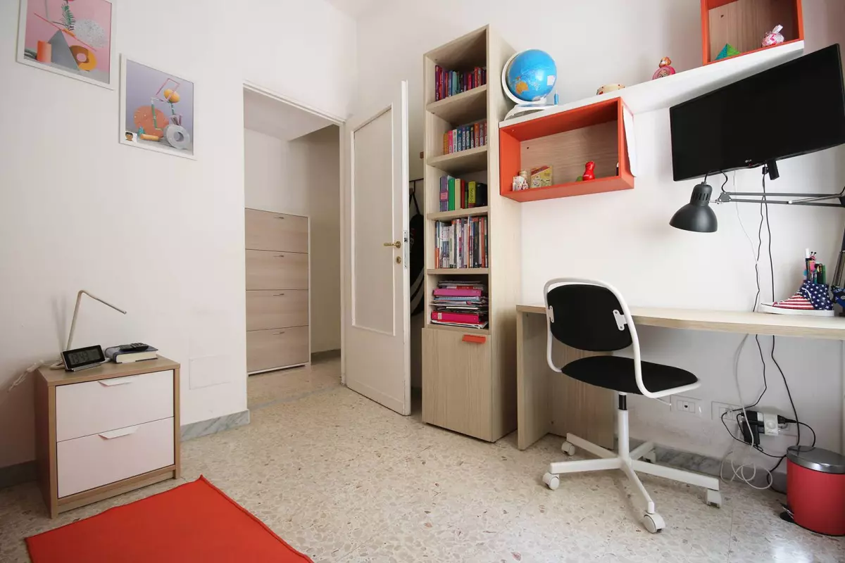 QUADRILOCALE CON DOPPI SERVIZI E POSTO AUTO COPERTO E CANTINA